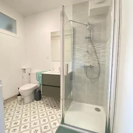 Apartment Le Fraisse - Beau Studio Spacieux Et Confort, Proche Centre *